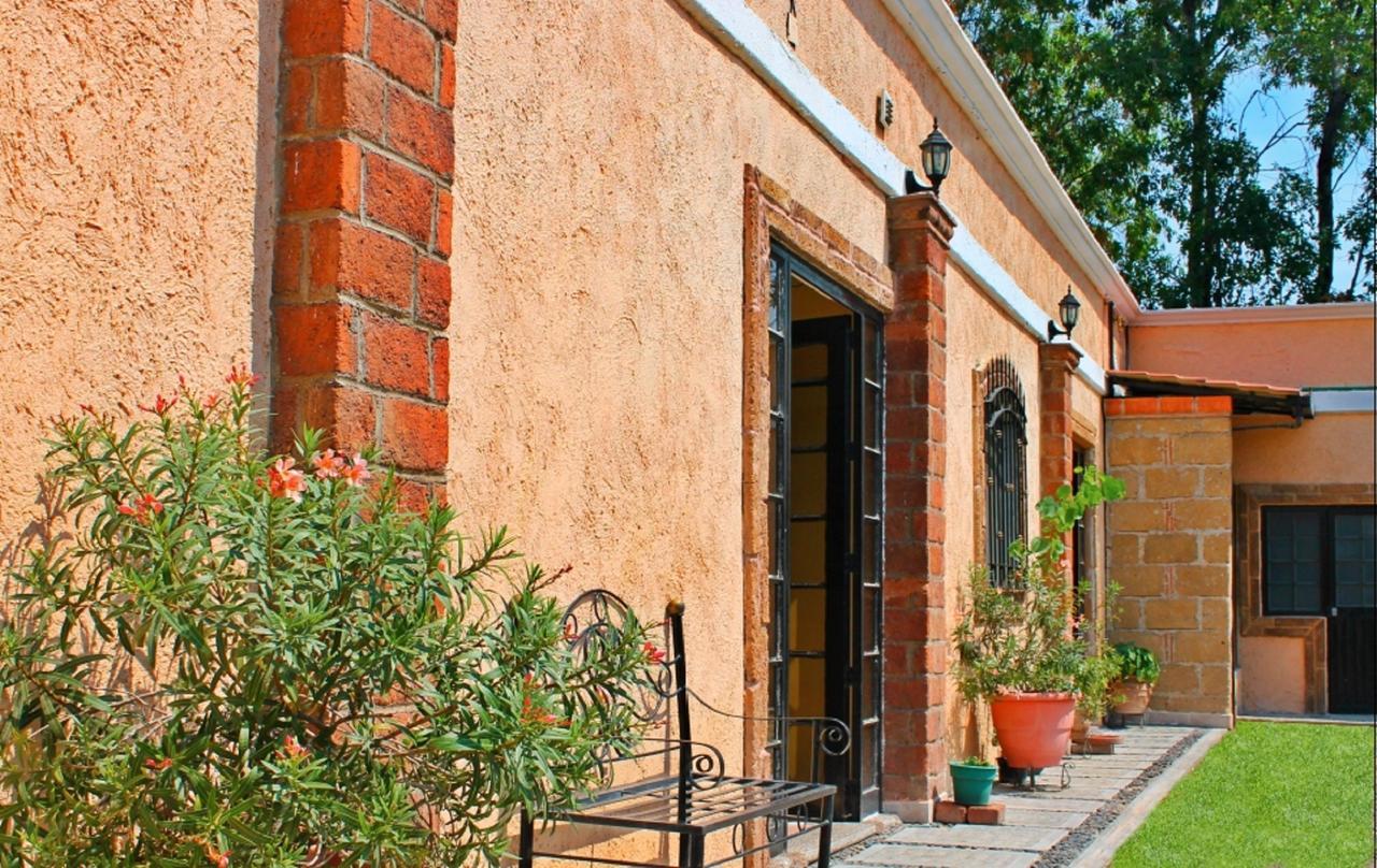 레온 Quinta San Agustin 아파트 호텔 외부 사진